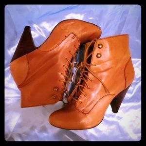 Little Caramel Bootie